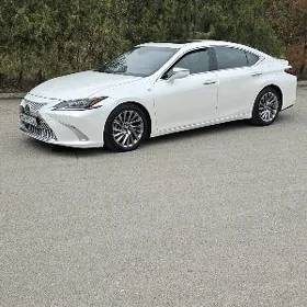 Lexus ES 350 2019