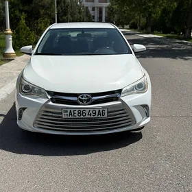Toyota Camry 2016