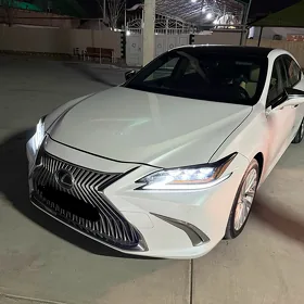 Lexus ES 350 2020
