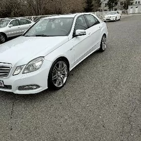 Mercedes-Benz E350 2009