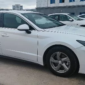 Hyundai Sonata 2021
