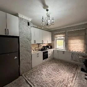 Mir 7/1 9/1 nji etajy 1 komnot