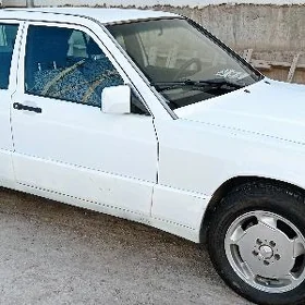 Mercedes-Benz 190E 1993
