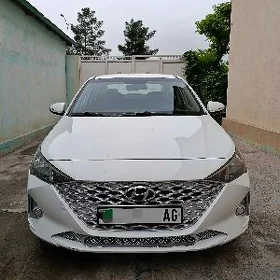 Hyundai Accent 2023