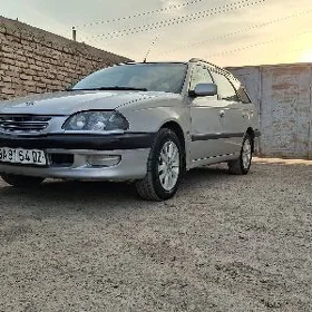Toyota Avensis 1998