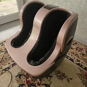 aýak massaž edýän