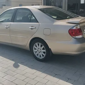 Toyota Camry 2003