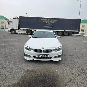 BMW M4 2015