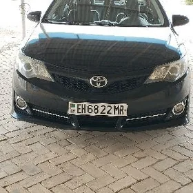 Toyota Camry 2013