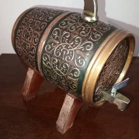 винтажный, медный бочонок. ССС