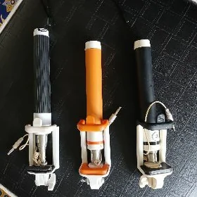 Selfi tayaklar we okuw papka