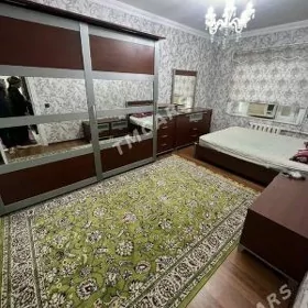 kemine sirk.. komnot gyzlara