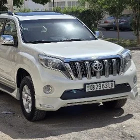 Toyota Land Cruiser Prado 2014