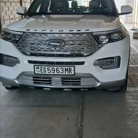 Ford Explorer 2022
