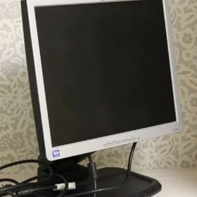 HP MONITOR 17