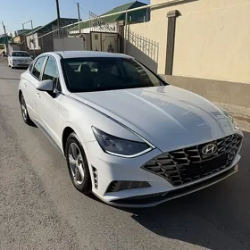 Hyundai Sonata 2021