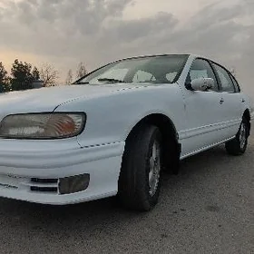 Nissan Cefiro 1995