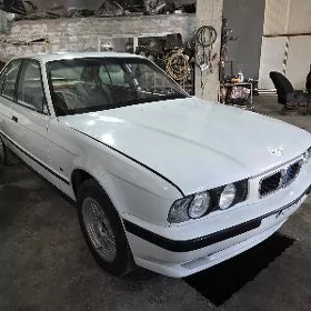 BMW E34 1992