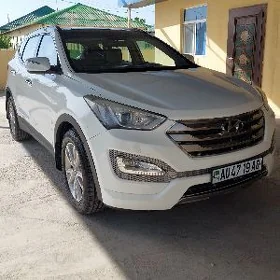 Hyundai Santa Fe 2013