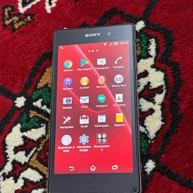 Sony z1