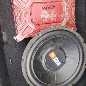 JBL bocka bn Sony usilitel