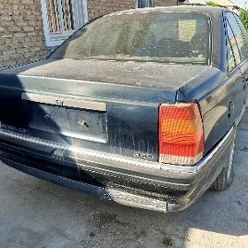 Opel Omega 1990