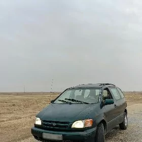 Toyota Sienna 1998