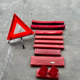 üçburç awarinny znak