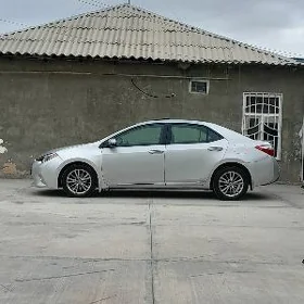 Toyota Corolla 2015