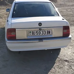Opel Vectra 1989