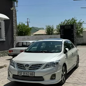 Toyota Corolla 2013