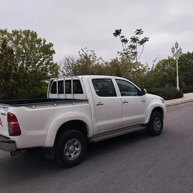 Toyota Hilux 2012