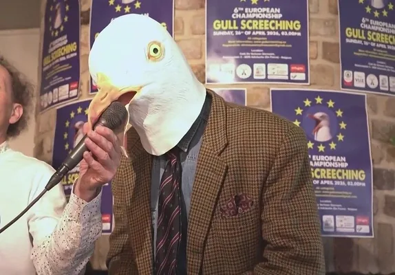 Belgiýada çarlaklaryň sesine öýkünmek boýunça bäsleşik geçirildi - img 2