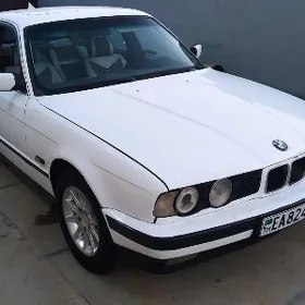 BMW E34 1989