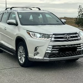 Toyota Highlander 2019