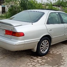 Toyota Camry 2001