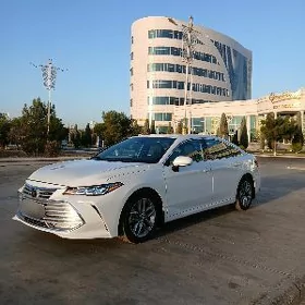 Toyota Avalon 2022