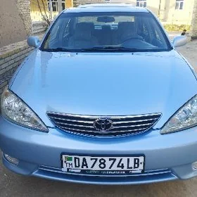 Toyota Camry 2005