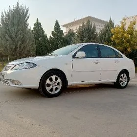 Daewoo Gentra 2014