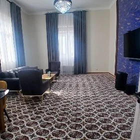 Podwoyski 5kom 180m²