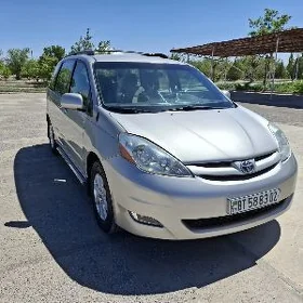 Toyota Sienna 2009