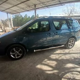 Toyota Sienna 2001