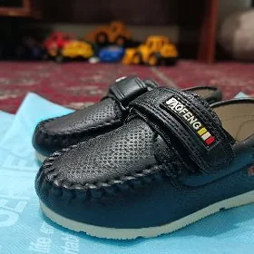 kowuş.  детская обувь