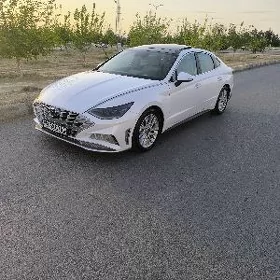 Hyundai Sonata 2021