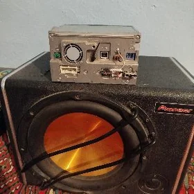 pioneer bass bocka