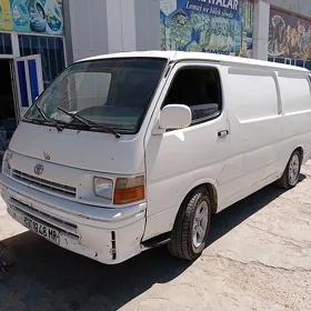 Toyota Hiace 1995