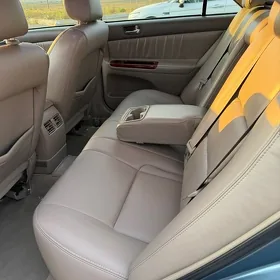 Toyota Camry 2004