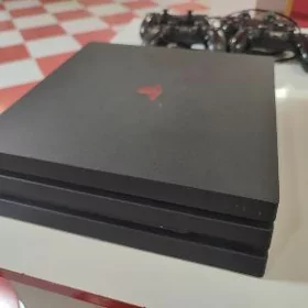 Play Station 4 pro