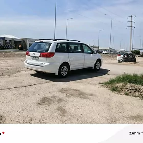 Toyota Sienna 2008