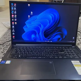 ASUS Vivobook i7-13gen